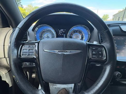 Used 2014 Chrysler 300 S w/ Luxury Group AWD/4WD image 13