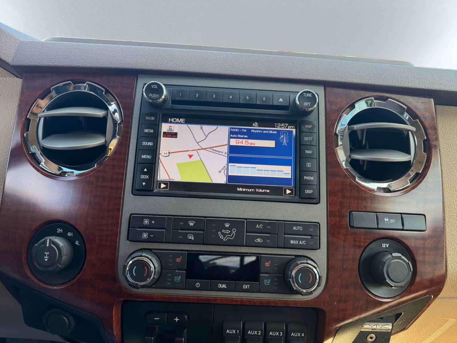 Used 2011 Ford F350 King Ranch w/ King Ranch w/Chrome Pkg AWD/4WD image 14