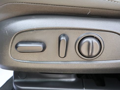 Certified 2024 Buick Envista Preferred w/ Convenience I Package FWD image 13