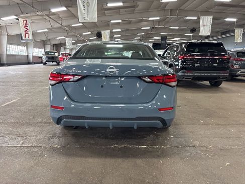 Used 2025 Nissan Sentra SV w/ All-Weather Package image 4