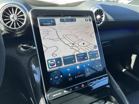 New 2025 Mercedes-Benz SL 63 AMG S e Performance 4MATIC image 66