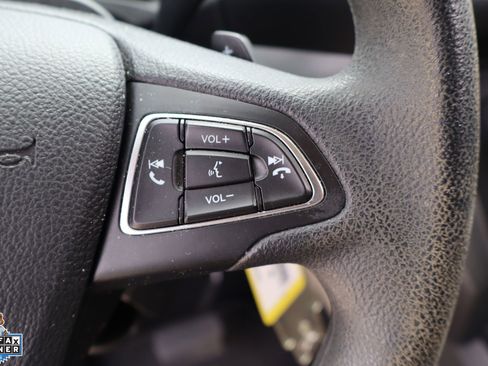Used 2017 Ford Escape SE FWD image 17