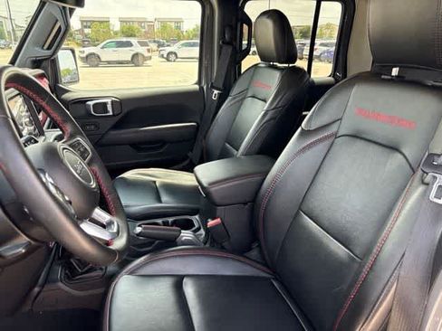 Used 2022 Jeep Gladiator Rubicon w/ LED Lighting Group AWD/4WD image 11