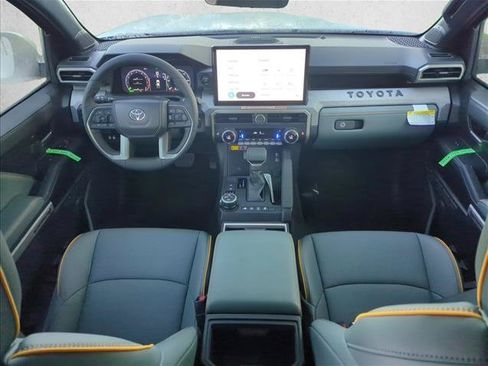 Used 2025 Toyota Tacoma 4x4 Double Cab Hybrid image 26