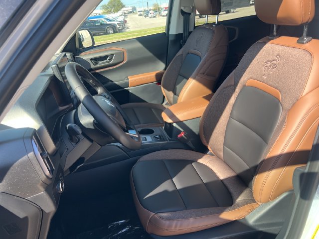 New 2026 Ford Bronco Sport Outer Banks w/ Outer Banks Tech Package+ AWD/4WD image 16