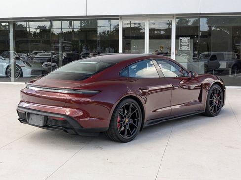 Used 2022 Porsche Taycan GTS AWD/4WD image 9