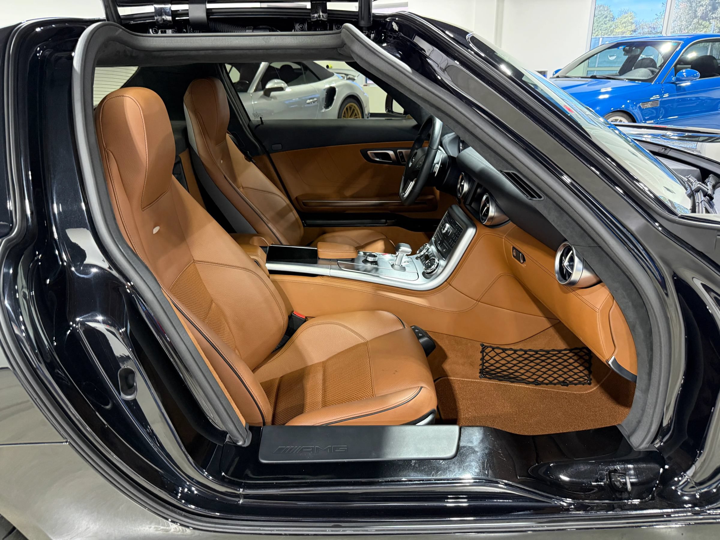 Used 2011 Mercedes-Benz SLS AMG Coupe image 57
