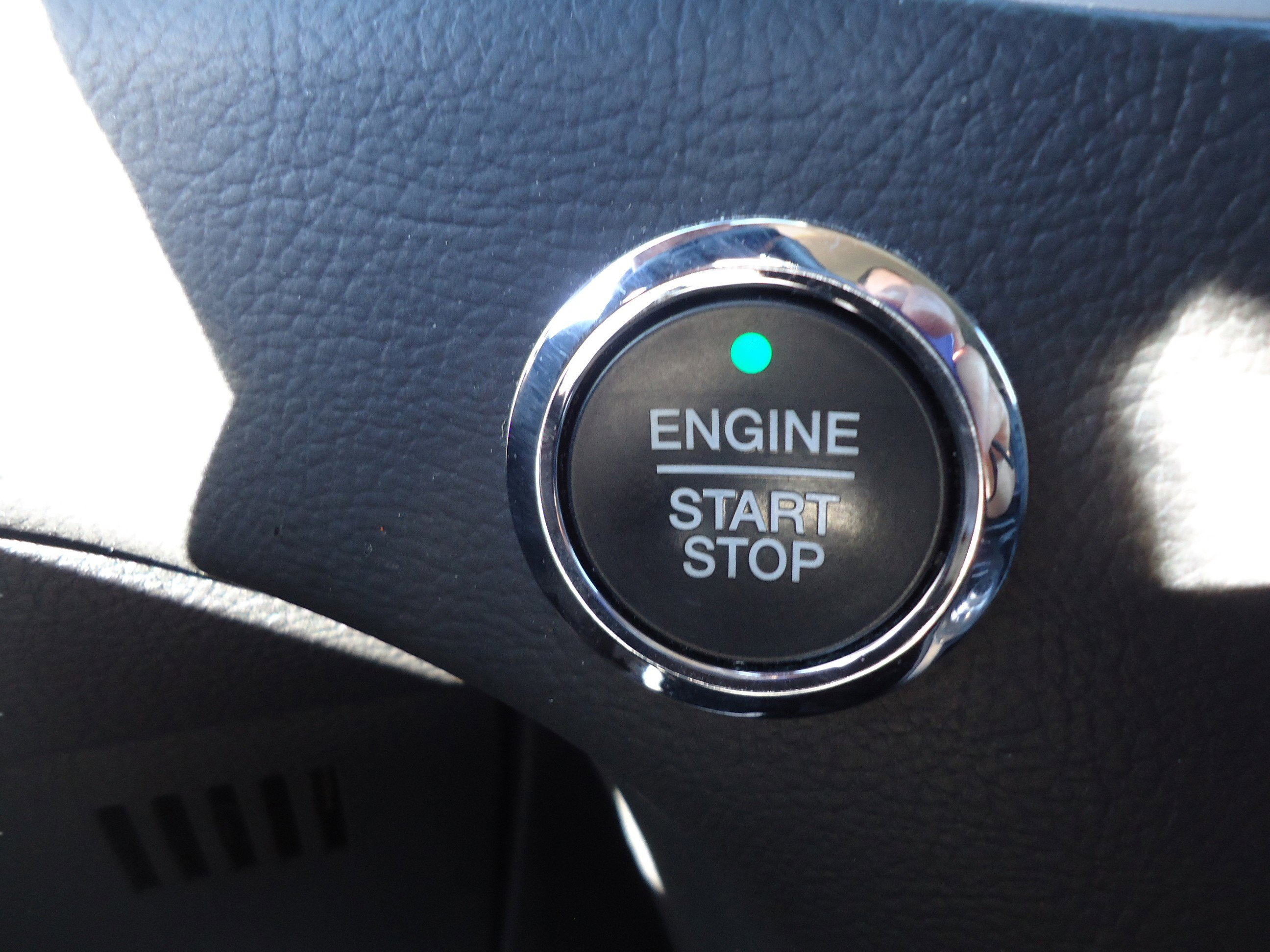 Used 2022 Ford Edge SEL w/ Convenience Package AWD/4WD image 20