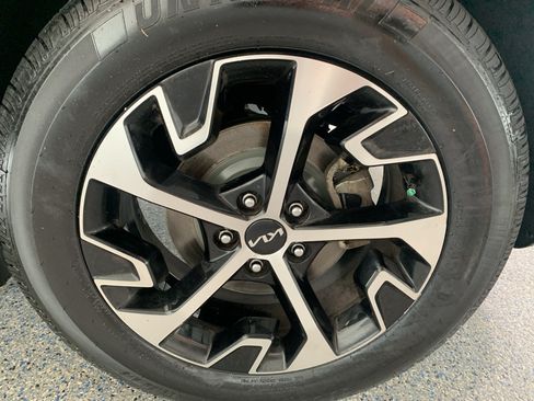 Used 2023 Kia Sportage EX FWD image 34