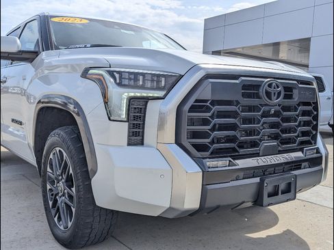 Used 2023 Toyota Tundra Limited AWD/4WD image 14