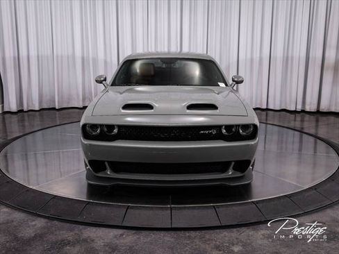 Used 2023 Dodge Challenger SRT Hellcat w/ Plus Package RWD image 4