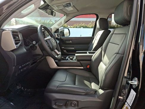 Used 2023 Toyota Tundra SR5 w/ SR5 Premium Package image 15