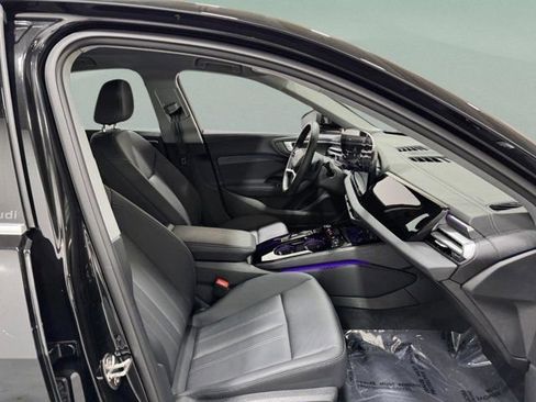 Certified 2025 Audi A5 2.0T Premium w/ Convenience Package image 17