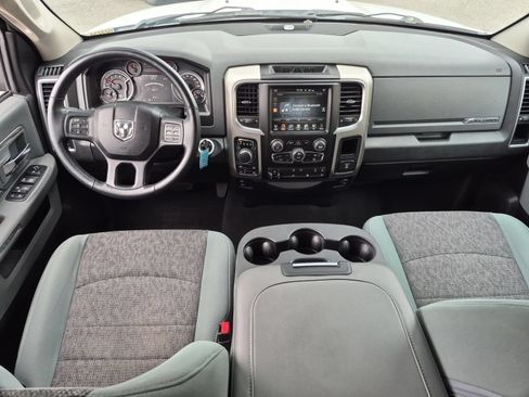 Used 2017 RAM 1500 Big Horn AWD/4WD image 27