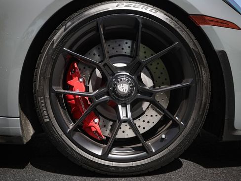 Used 2023 Porsche 911 GT3 image 13
