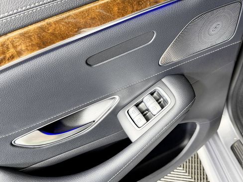 Used 2015 Mercedes-Benz S 550 4MATIC Sedan image 40
