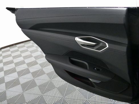 New 2026 Audi S e-tron GT Prestige image 29