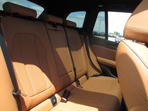 Used 2024 BMW X3 xDrive30i w/ Convenience Package w/ZPA AWD/4WD image 24