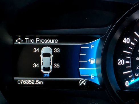 Used 2022 Ford Edge Titanium AWD/4WD image 34
