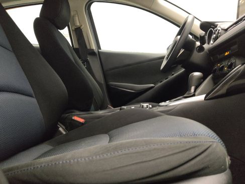 Used 2017 Toyota Yaris iA FWD image 21