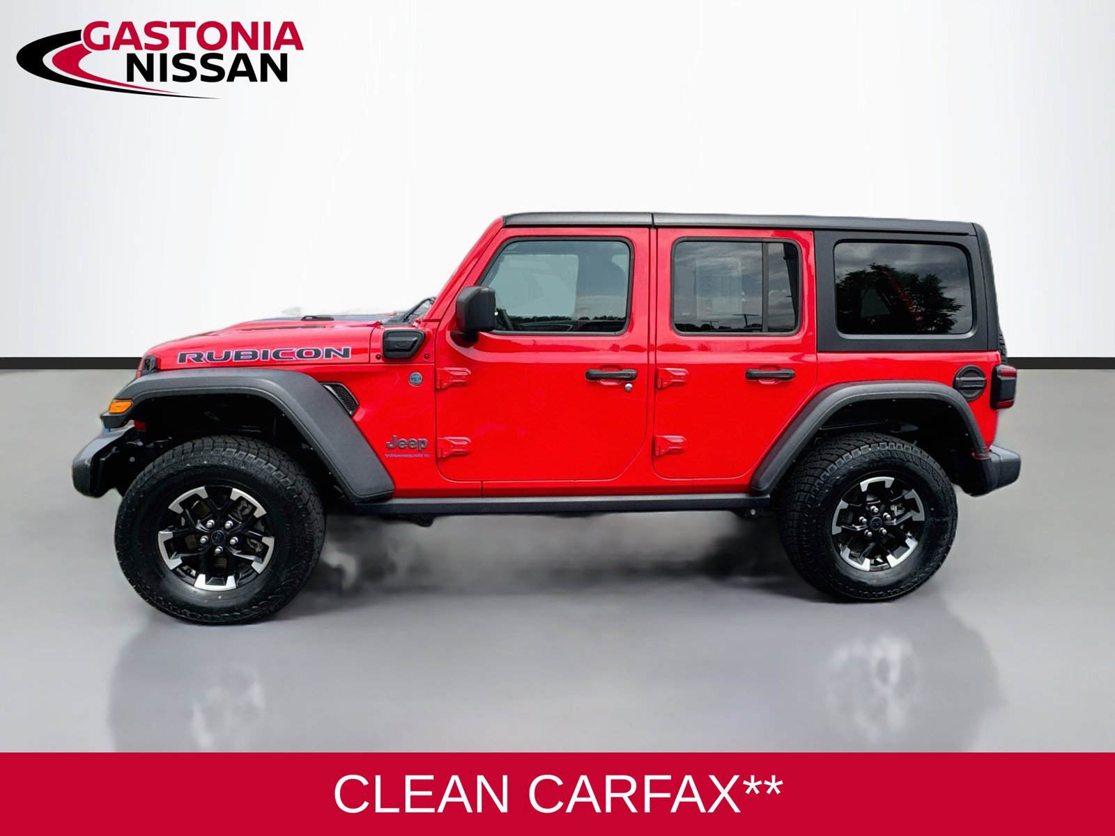 Used 2024 Jeep Wrangler Unlimited Rubicon 4xe AWD/4WD image 5