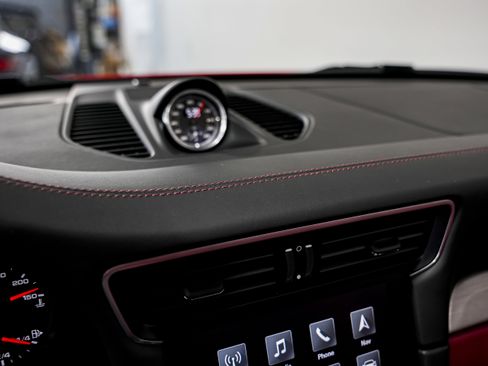 Used 2018 Porsche 911 Carrera GTS image 13