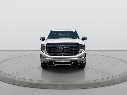 New 2026 GMC Sierra 1500 Denali Ultimate AWD/4WD image 3