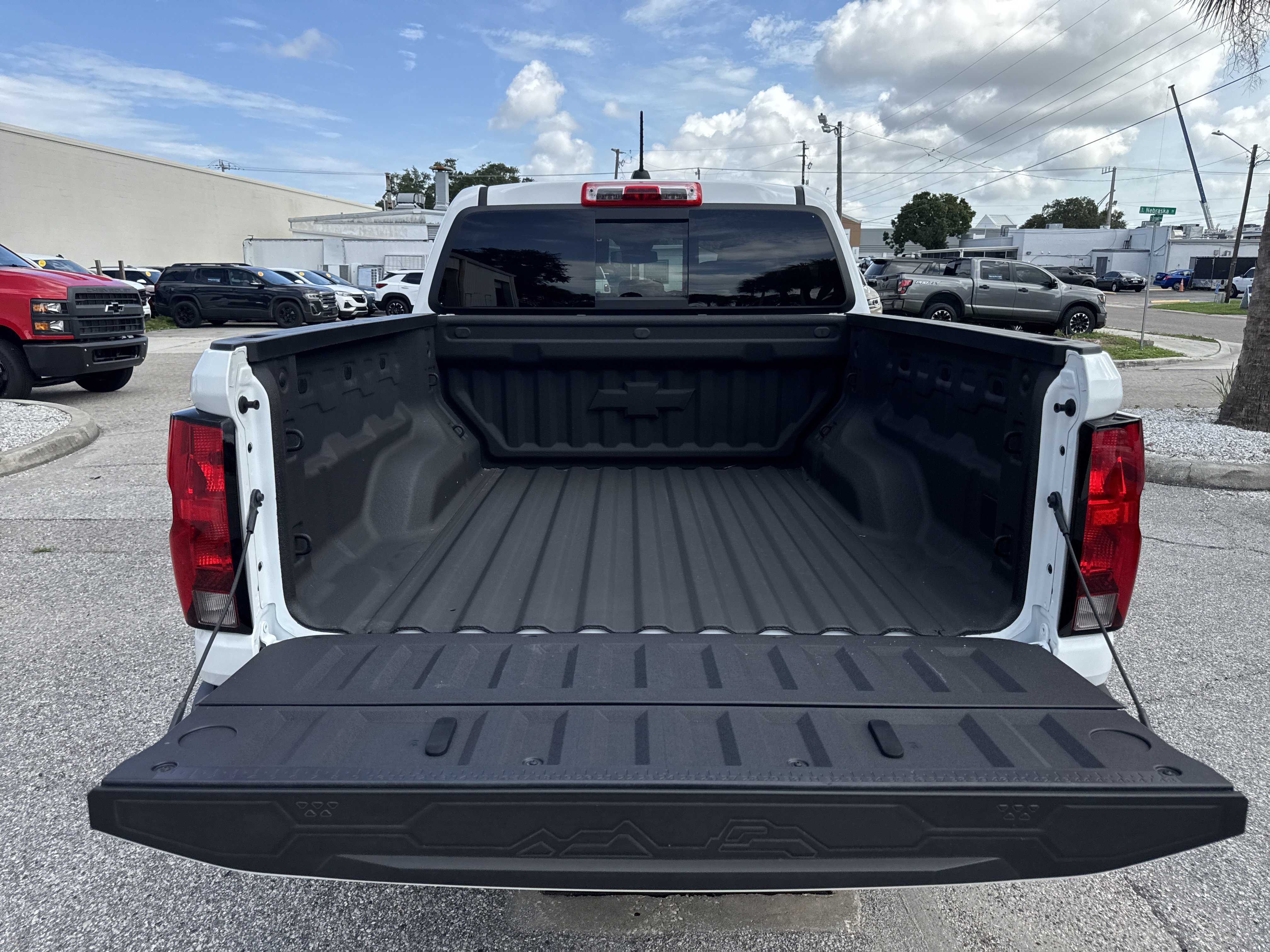 Certified 2024 Chevrolet Colorado Trail Boss AWD/4WD image 11