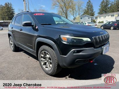Used 2020 Jeep Cherokee Trailhawk w/ Cold Weather Group