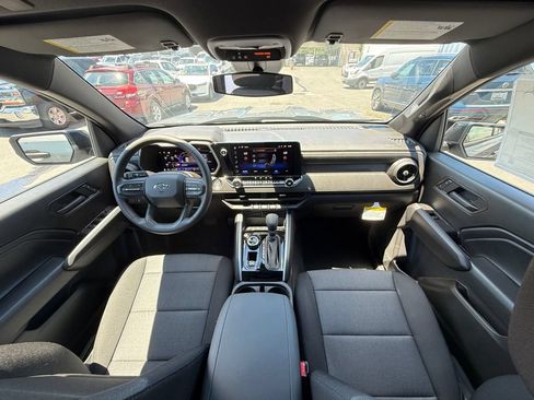 New 2026 Chevrolet Colorado Trail Boss w/ Midnight Edition AWD/4WD image 22