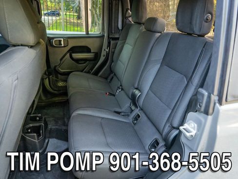 Used 2021 Jeep Gladiator Sport AWD/4WD image 13