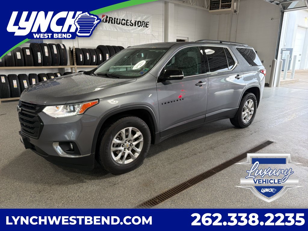 Used 2019 Chevrolet Traverse LT w/ LPO, Blackout Package AWD/4WD image 1