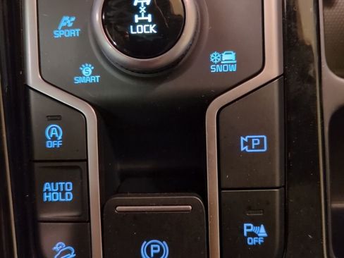 Certified 2023 Kia Sorento SX AWD/4WD image 23