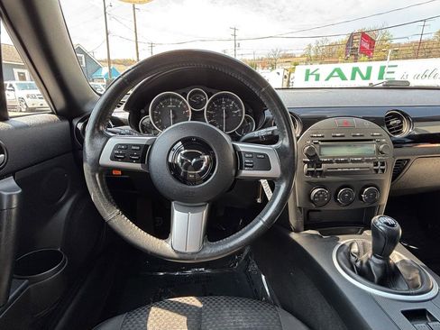 Used 2008 MAZDA MX-5 Miata Touring w/ Suspension Pkg image 28