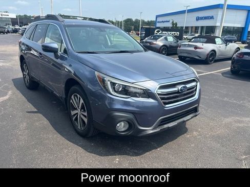 Used 2018 Subaru Outback 3.6R Limited AWD/4WD image 5
