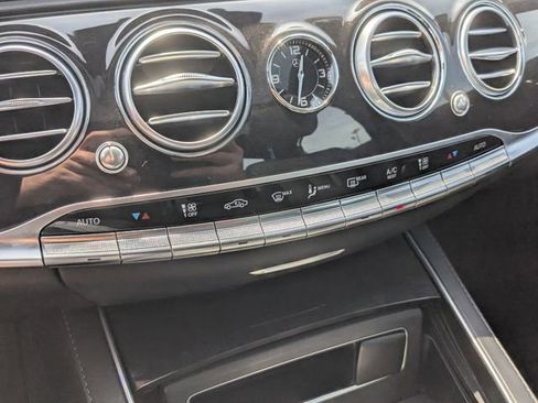 Used 2019 Mercedes-Benz S 560 Sedan image 15