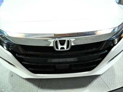 Used 2020 Honda Accord EX-L image 18