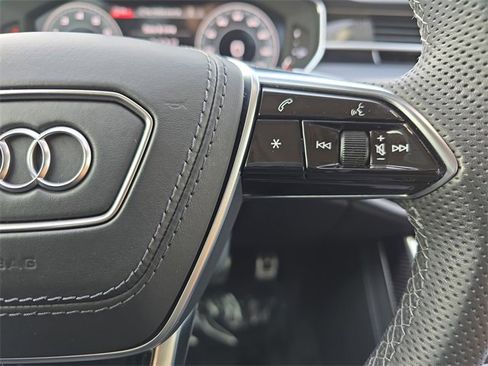 Used 2023 Audi S8 w/ S8 Comfort Plus Package image 21