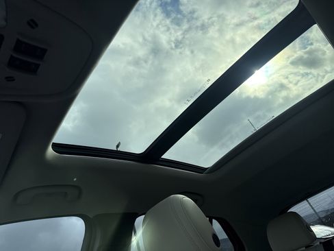 Used 2021 Buick Encore GX Select w/ Advanced Technology Package image 27