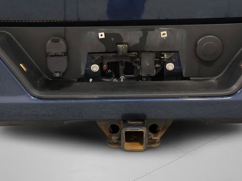 Used 2022 Chevrolet Silverado 1500 RST w/ Convenience Package II AWD/4WD image 39