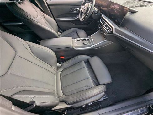 Certified 2024 BMW 330i Sedan w/ M Sport Package image 22