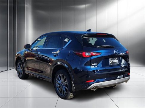 New 2025 MAZDA CX-5 Signature image 31