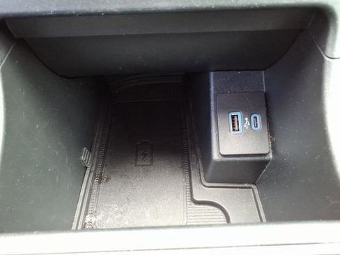 Used 2024 Ford Edge SEL w/ Convenience Package AWD/4WD image 17