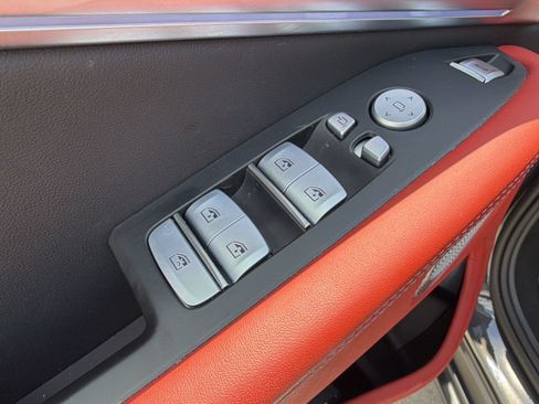 Used 2025 BMW XM AWD/4WD image 19