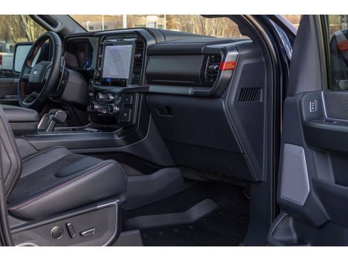 Used 2025 Ford F150 Raptor image 10