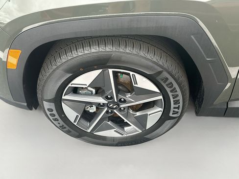 Used 2025 Hyundai Tucson SEL FWD image 36