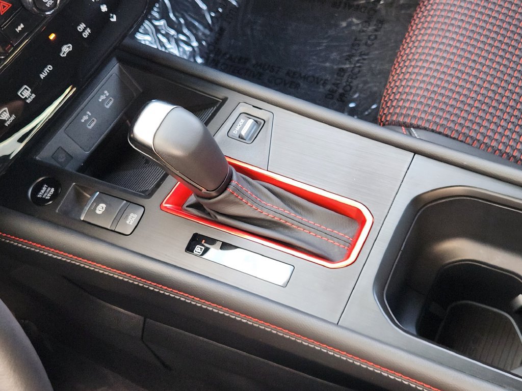 Used 2026 Nissan Kicks SR w/ SR Premium Package FWD image 20