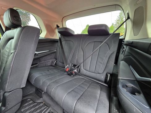 Used 2019 BMW X7 xDrive50i image 16