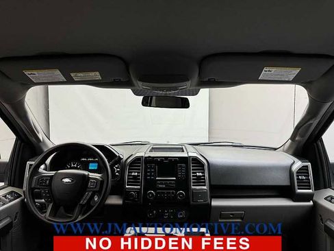 Used 2016 Ford F150 XLT image 12