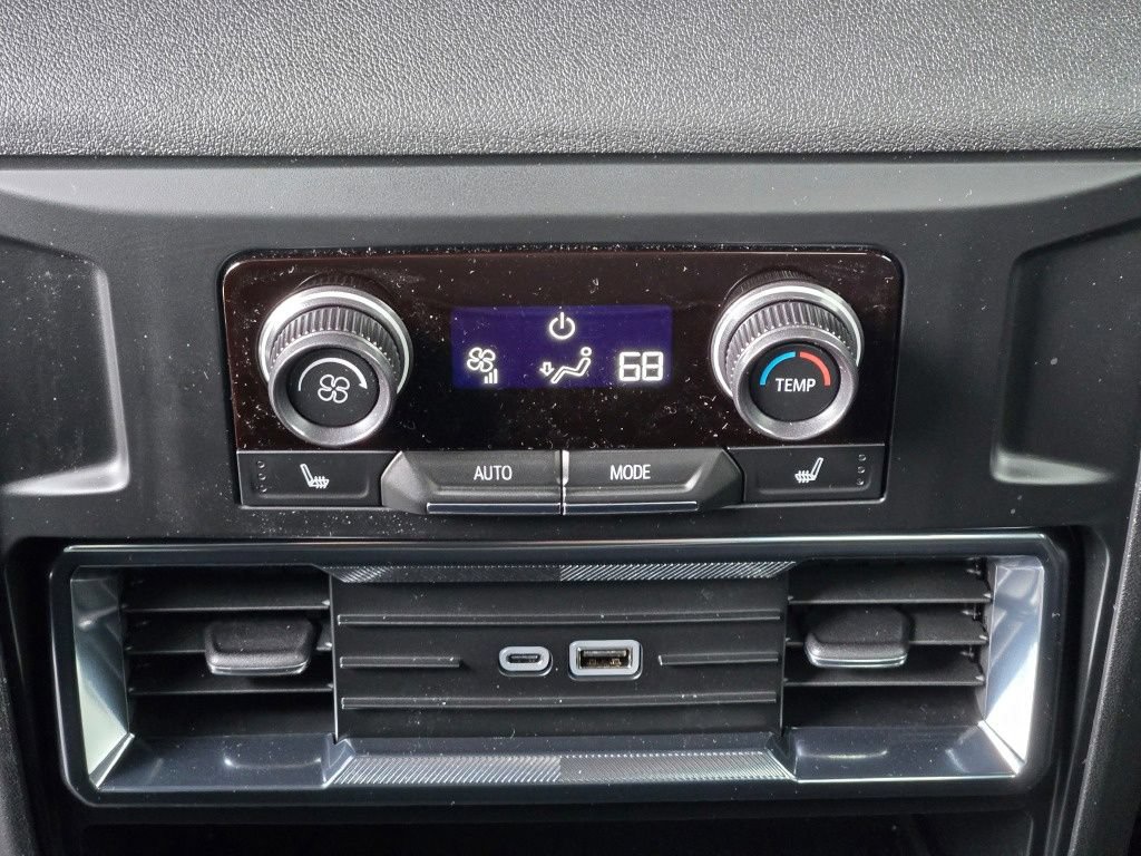 New 2026 GMC Hummer EV 4x4 Crew Cab image 31
